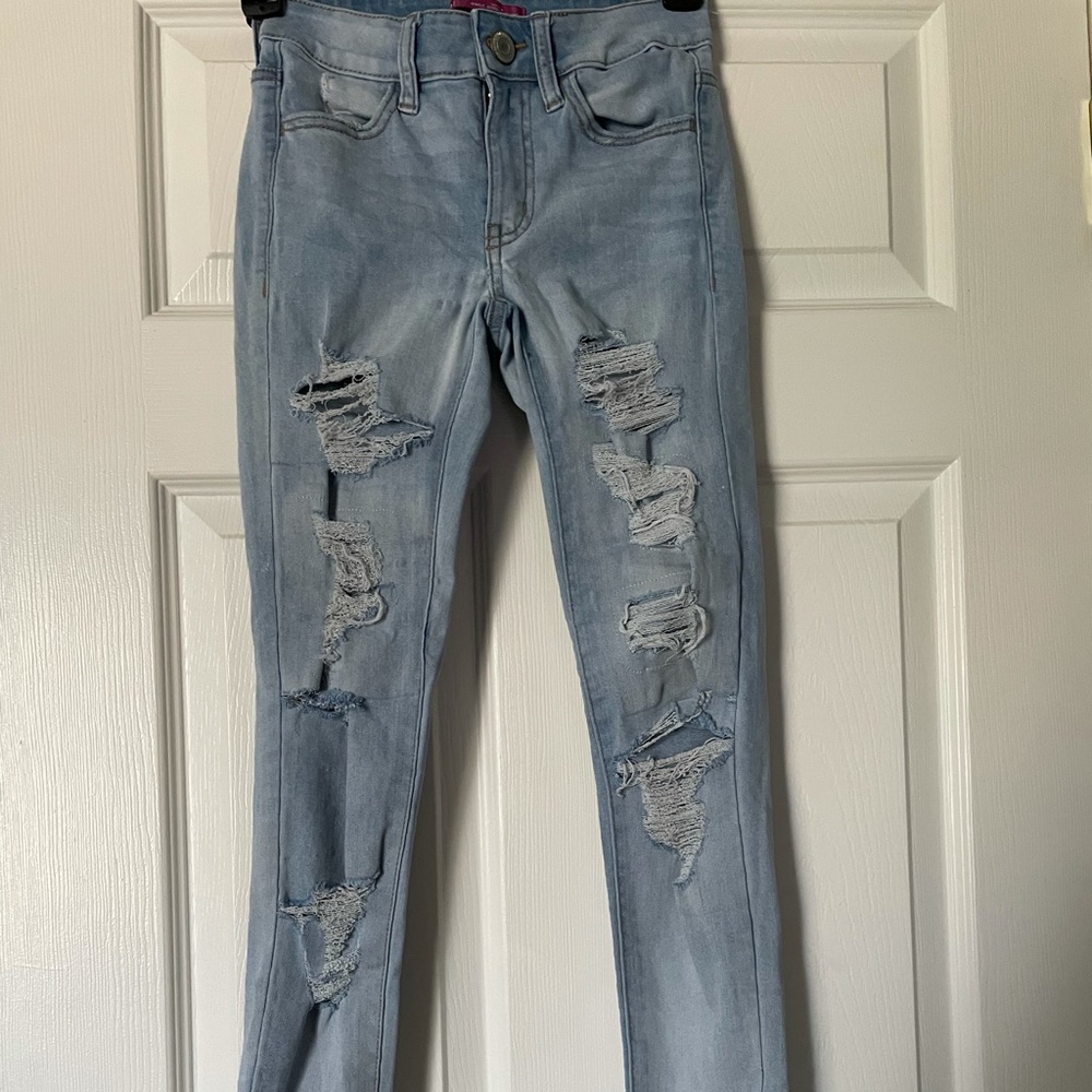 So ripped jeans